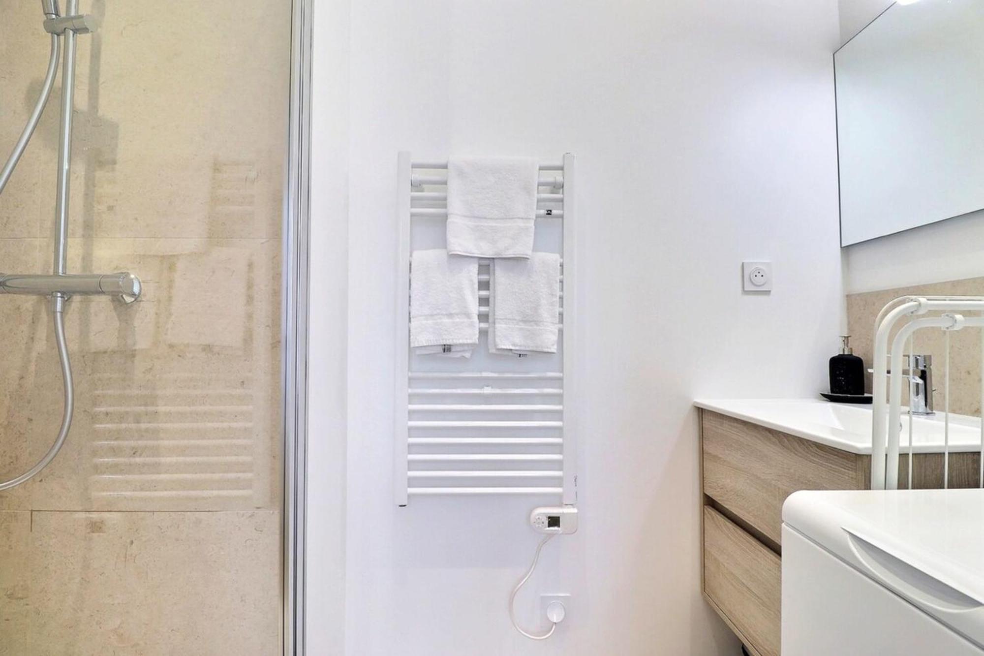 L'Origami - Lovely Newly Renovated Apartment With Garage - 维勒班 外观 照片